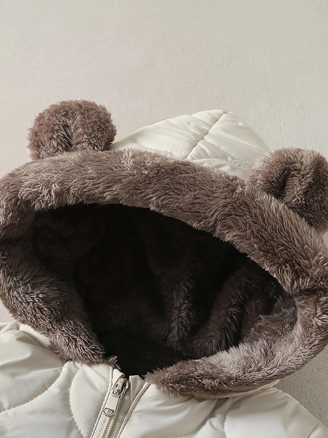 חליפה פרוותית יוניסקס